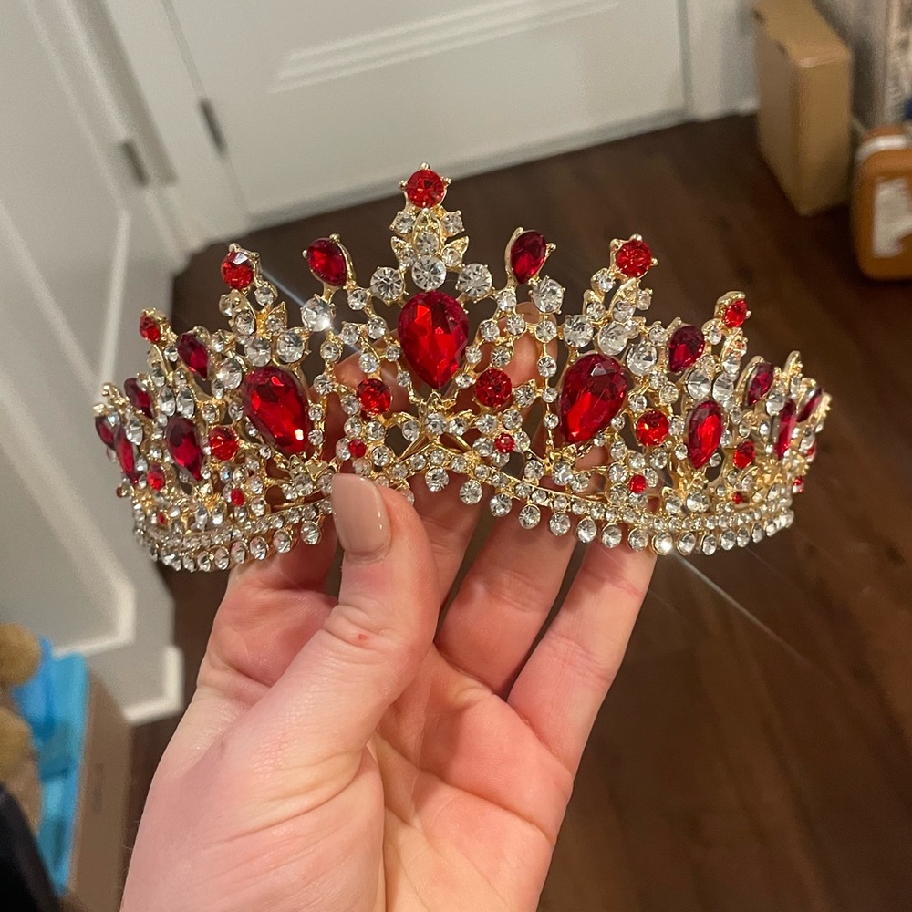 Bridgerton Ball exclusive - tiara
